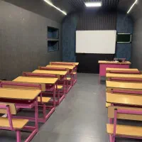 جذب مدرس زبان انگلیسی