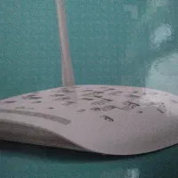 خط تلفن ثابت