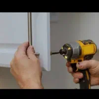 تعمیرات کابینت و کمد دیواری