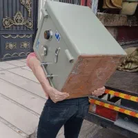( کارگر باربری ) جابه جایی/ بارگیری/ تخلیه بار
