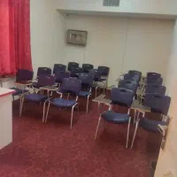 اجاره فضای آموزشی و سالن بزرگ|اجارهٔ کوتاهمدت دفتر کار و فضای آموزشی|شیراز, ارم|دیوار