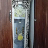 ساعت و ویترین