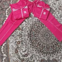 دوعدد لباس ورزشی صورتی
