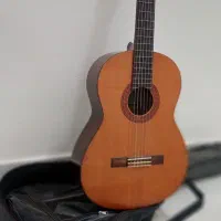 گیتار یاماها c40