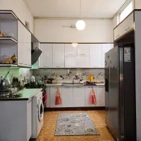 زیر-زمین-70متری-ورودی-کاملا-جدا-نور-گیر-عالی