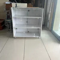 کانتر ، ویترین شیشه ای ۲ عدد شکل هم