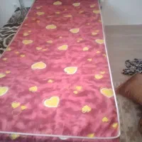 تخت فلزی سالم