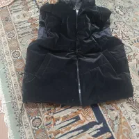 سلام پافر مشکی مناسب 13سال و یه سری لباس بچه گانه