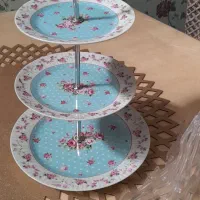 شیرینی خوری سه طبقه با ۱۰تاجای نگهدارنده بشقاب