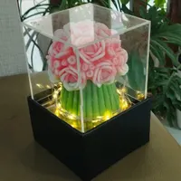 باکس دسته گل شمع و شمع باظرف دفرمه