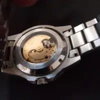 ساعت|ساعت|مشهد, پروین اعتصامی|دیوار