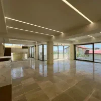 اجاره 126متری/3خوابه/روبه خیابان/کلیدنخورده