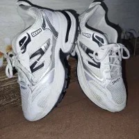 کفش نیو بالانس