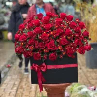 استخدام فروشنده گلفروشی