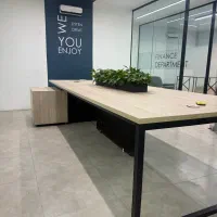 میز کنفرانس و میز اداری