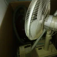 پنکه توشیبا ژاپنی و پنکه پارس خزر|پنکه و تصفیه‌کنندهٔ هوا|اصفهان, شهرک ولیعصر|دیوار