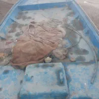 قایق ۲۷ فوت جاسازدار وموتور ۴۸
