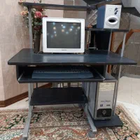 میزکامپیوتر چوبی