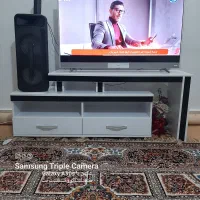 میز تلویزیون و تابلو فرش