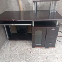 میز کامپیوتر