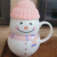 وسایل خرده ریزه منزل. ورق بزنید