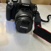دوربین canon مدل EOS 2000D|دوربین عکاسی و فیلم‌برداری|تهران, شهرک فردوس (حسینی)|دیوار