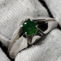 انگشتر زمرد