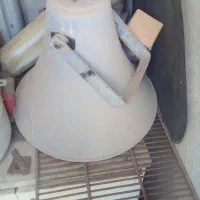 سه پایه نقشه برداری وبلندگو