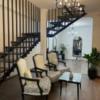 همکف-درب-مستقل-تاپ-لوکیشن-سالن-زیبایی