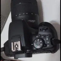 دوربین عکاسی کانن 850D با لنز 18/135