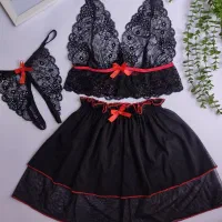عروسکی ترین لباس خواب