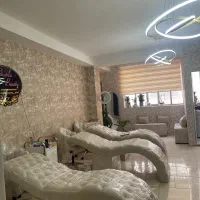 به تعدادی مژه کار جهت همکاری در سالن زیبایی