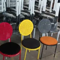 صندلی فلزی کافه رستوران فضای باز روف تراس منزل