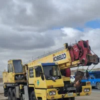 خدمات جرثقیل کفی و دکل بلند