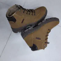 کوهنوردی مردانه نسیم|کیف، کفش، کمربند|نیشابور, فردوسی جنوبی|دیوار