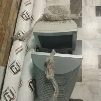 سه عدد ما،نیتور crt مناسب دوربین