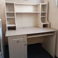 میز کامپیوتر و تخت ۱نفره