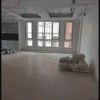 ۱۰۰ متر در دریاچه چیتگر
