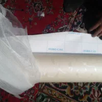 کاغذ دیواری چسب دار