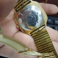 فورتیس اصل|ساعت|گرمی, |دیوار