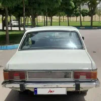 پیکان سواری ۸۳