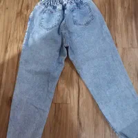 شلوار لی|لباس|بندر انزلی, معلم|دیوار