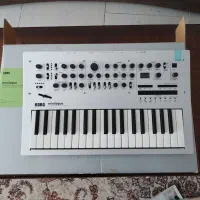 سینتی سایزر کرگ Korg Minilogue