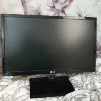 مانیتور ۲۲ الجی