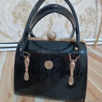 کیف مشکی ورنی