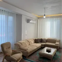 یک باب خانه تک خوابه تراس دار با ویوی عالی وتمیز