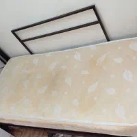 تخت خواب فلزی یک نفره