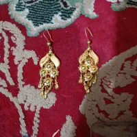 طلا  150بالای تابلو