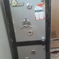 گاو صندوق|ابزارآلات|نیشابور, خط کاشمر|دیوار