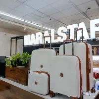 چمدونهای نشکن  بر ای جهیزیه و سفر خاص|کیف، کفش، کمربند|فولادشهر, C5|دیوار